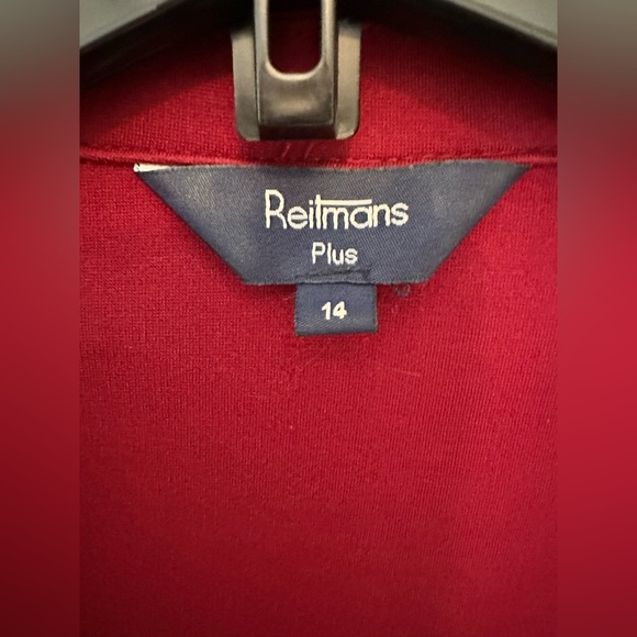 Burgundy Blazer - Picture 3 of 4